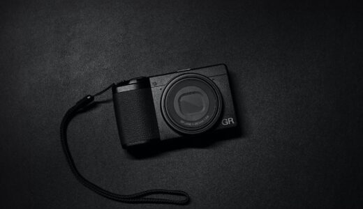 ポケットに収まるプロ仕様のカメラ – Ricoh GR3の驚くべき機能
